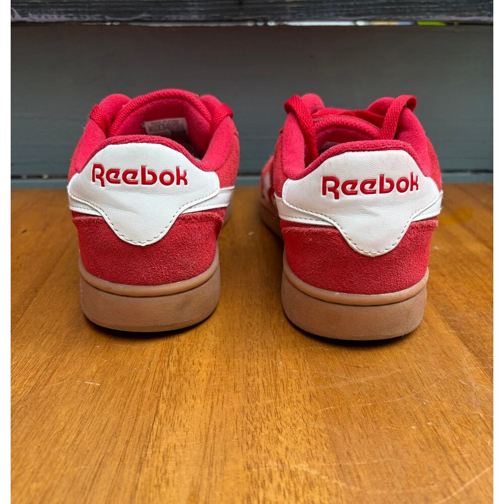 Reebok Court Advance Suede Sneakers Womens 8.5 Red Gum Sole Casual Shoes - Picture 2 of 9